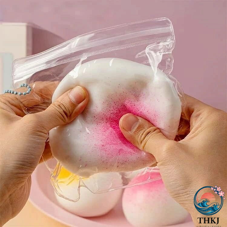 【全品5%ポイント】20 枚セット スクイーズ用 クリア袋 スクイーズレジン用 ケース チャック付きバッグ クリア 袋 PVC 製 高透明 小物入れ 小分け袋 ビニール袋 ケース にぎにぎ おもちゃ DIY 替え袋 収納 密封 防水 丈夫 ソフト 持ち運び パッケージ プレゼント ギフト 包装 wu-ko-10036892 悟空楽天市場店 サンプル画像3
