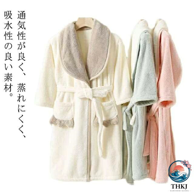 通気性が良く、蒸れにくく、吸水性の良い素材。身体を拭かずにサッと着るだけ、水分を優しく吸収してくれます。両面に起毛をかけて暖かくやさしい肌ざわりです。お風呂上がりのバスローブにも、さっと羽織ってルームガウンにも。お風呂上りだけではなく、プールや海で使ってもOK! サイズ 110 120 130 140 150 160 サイズについての説明 110：着丈70cm バスト80cm 袖丈31cm120：着丈75cm バスト82cm 袖丈33cm130：着丈79cm バスト84cm 袖丈35cm140：着丈84cm バスト90cm 袖丈38cm150：着丈88cm バスト98cm 袖丈41cm160：着丈93cm バスト102cm 袖丈44cm 素材 ポリエステル 色 ピンク グリーン ホワイト モカ 備考 ●サイズ詳細等の測り方はスタッフ間で統一、徹底はしておりますが、実寸は商品によって若干の誤差(1cm〜3cm )がある場合がございますので、予めご了承ください。 ●商品の色は、撮影時の光や、お客様のモニターの色具合などにより、実際の商品と異なる場合がございます。あらかじめ、ご了承ください。 ●製品によっては、生地の特性上、洗濯時に縮む場合がございますので洗濯時はご注意下さいませ。 ▼色味の強い製品によっては他の衣類などに色移りする場合もございますので、速やかに（脱水、乾燥等）するようにお願いいたします。 ▼生地によっては摩擦や汗、雨などで濡れた時は、他の製品に移染する恐れがございますので、着用の際はご注意下さい。 ▼生地の特性上、やや匂いが強く感じられるものもございます。数日のご使用や陰干しなどで気になる匂いはほとんど感じられなくなります。