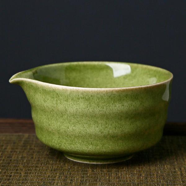 注ぎ口付き陶器抹茶碗 450ml 手作り 友人へのお茶好きへのギフト ダークグリーン