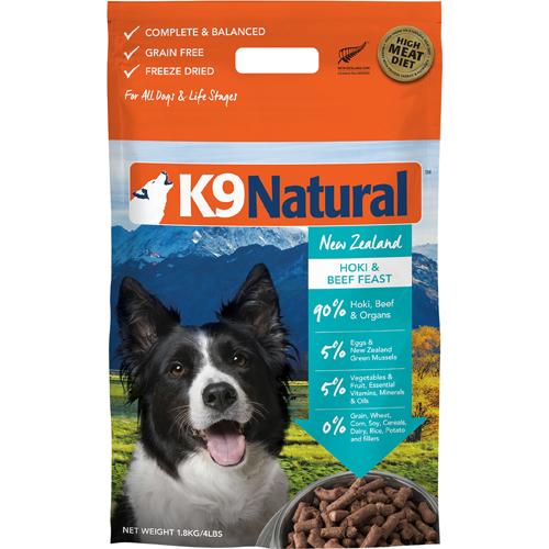 お店TOP＞ドッグフード(ドライフード)＞その他＞K9 Natural フリーズドライ ビーフ＆ホキ (1.8kg)【K9 Natural フリーズドライ ビーフ＆ホキの商品詳細】●関節を支える筋肉の健康維持のために、嗜好性が高く、消化の 優しい牛肉と、オメガ3の豊富なホキ(白身魚)を使用。● 魚の骨・軟骨、緑イ貝により、カルシウムや軟骨成分 のグルコサミン、コンドロイチンを補い、魚油や亜麻仁 の実でEPA・DHAが摂取できます。【K9 Natural フリーズドライ ビーフ＆ホキの原材料】牛肉、心臓(牛)、グリーントライプ(牛)、白身魚(ホキ)、肝臓(牛)、肺(牛)、ひまわり油、フラックスシードフレーク、にんじん、ニュージーランド緑イ貝、かぼちゃ、ブロッコリー、乾燥昆布、リン酸二カリウム、ビタミンE、塩化ナトリウム、ミネラル類、プロティネイト亜鉛、プロティネイト鉄、酸化マグネシウム、セレン酵母、プロティネイト銅、プロティネイトマンガン、ビタミン類、ビタミンB1、ベータカロチン、葉酸、ビタミンD3【栄養成分】粗たん白質46.0％以上、粗脂肪32.0％以上、粗繊維2.5％以下、粗灰分10.0％以下、水分8.0％以下、オメガ3脂肪酸0.50％以上、オメガ6脂肪酸2.25％以上【保存方法】賞味期限：未開封時 製造より2年(開封後 1〜3ケ月)高温多湿を避けて密封の上、常温で保存し、お早目にご利用ください。【発売元、製造元、輸入元又は販売元】K9ナチュラルジャパンリニューアルに伴い、パッケージ・内容等予告なく変更する場合がございます。予めご了承ください。・JAN：9421904518803K9ナチュラルジャパン150-0001 東京都渋谷区神宮前3-6-110120-510-400広告文責：楽天グループ株式会社電話：050-5306-1825[その他]