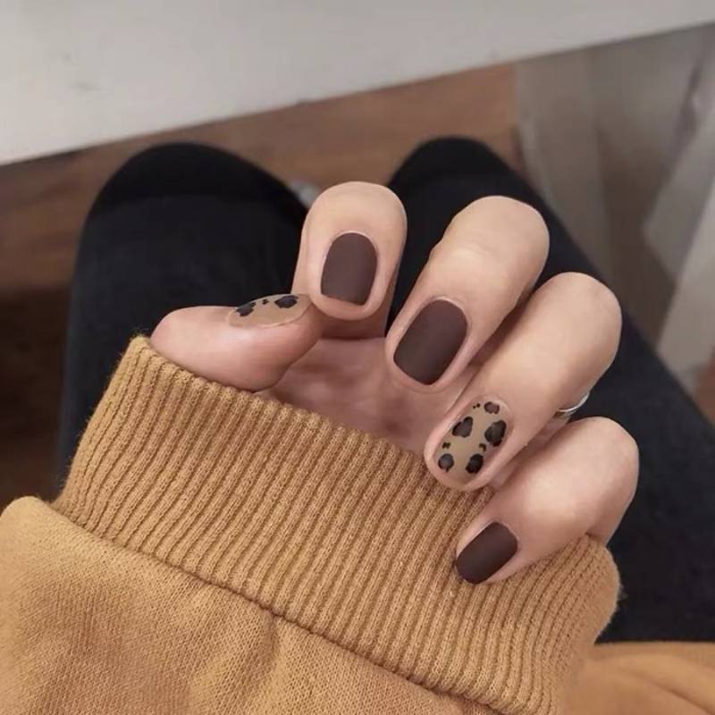 Saviland 植物由来 ネイルポリッシュリムーバー: 200 ML アセトン不使用 乾燥しないネイルポリッシュリムーバー シアバターネイルリムーバー キャットアイグリッター用 通常のネイルポリッシュ 自宅サロン使用