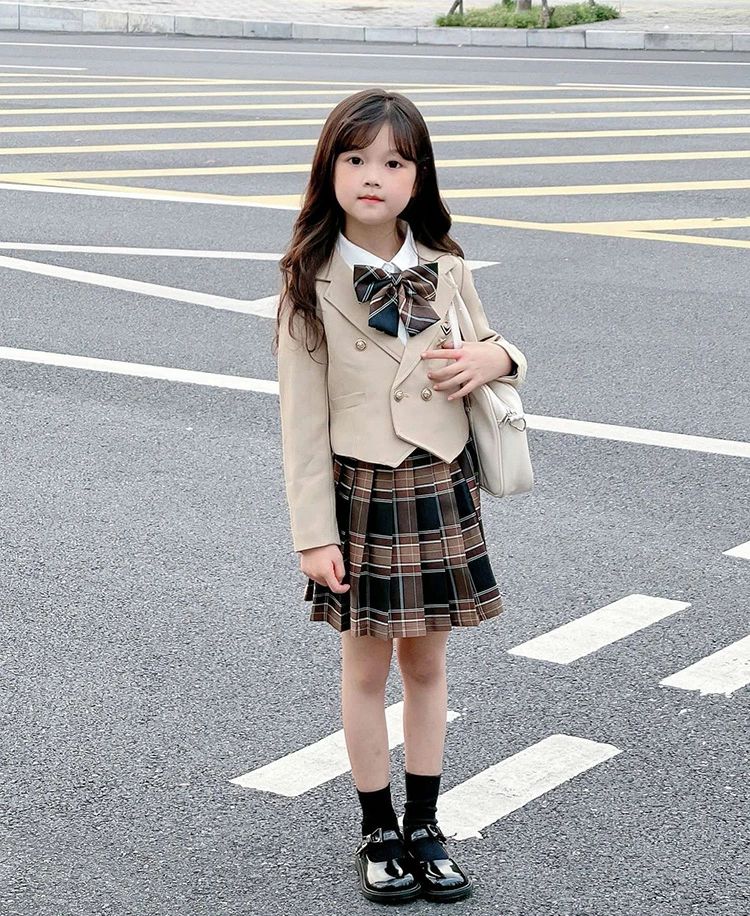 乐天商城 - 入学式 卒業式 スーツ 女の子 4点セット 幼稚園 小学校 卒業式 女の子 おしゃれ 小学校女子 6年生 卒服 女の子 可愛い スーツ 女子 卒業式 制服 ジャケット スカート リボン フォーマルスーツ 卒服 子供スーツ お受験 発表会 通学 90 100 110 120 130 140 150 160