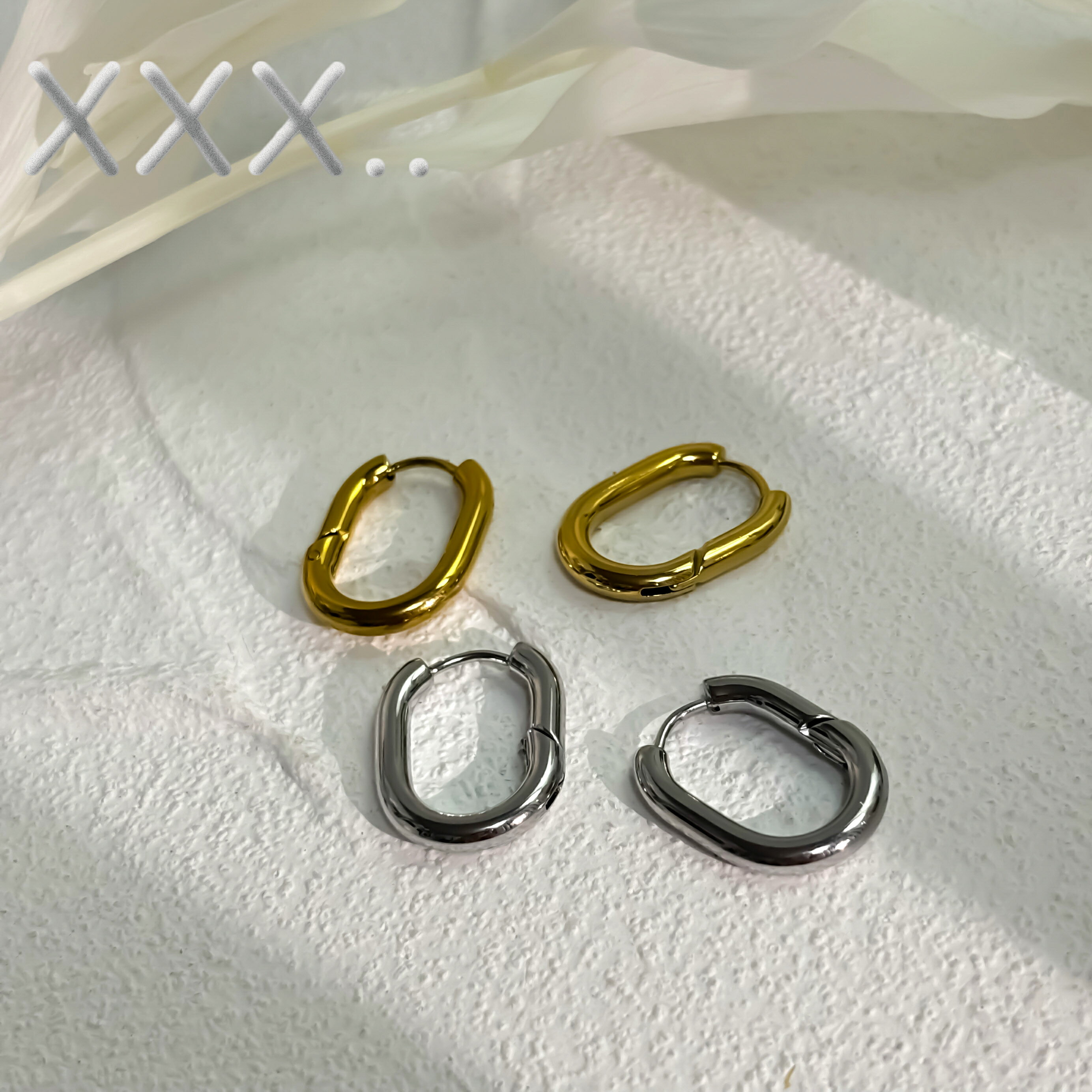 【メール便送料無料】ステンレス ピアス 金属アレルギー つけっぱなし サージカルステンレス レディース フープピアス ラウンド シンプル かっこいい 大ぶり レディース メンズ ペア シルバー ゴールド p086