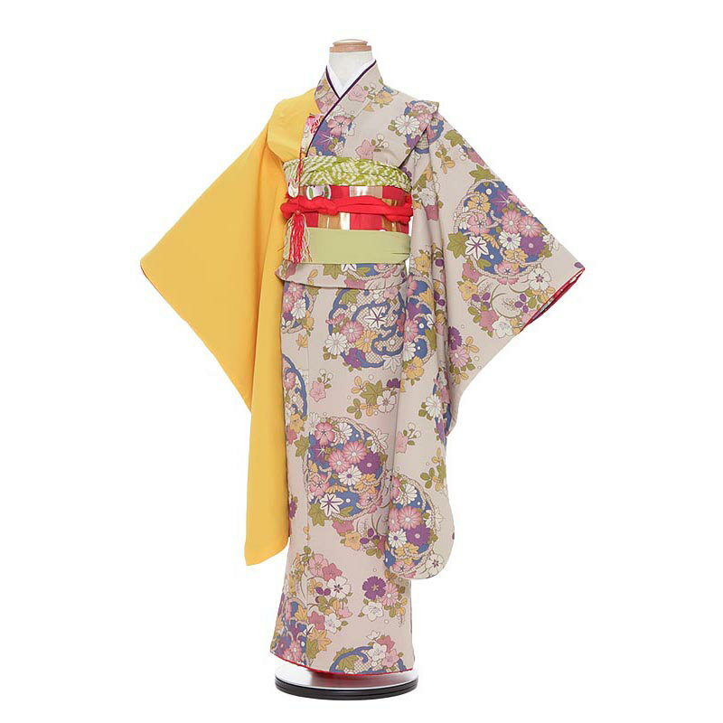 ◆ご利用日の2日前にお届けします。 （ご注文いただいた日時によっては2日前にお届けできない場合がございます） ◆ご利用日の翌日に返却（発送）をお願いいたします。 ◆シーズン・土日祝日は注文が大変混みあいます。 お早目のご注文をお願いいたします。 ◆ご注文いただきましたサイズがすべてご予約済の場合はメールもしくはお電話にてお知らせいたします。◆ご注文の不備もしくは商品が欠品中の際、発送予定日の16時までにご連絡が取れなかった場合、ご注文をキャンセルとさせていただきます。 ◆ご注文はインターネットよりお願いいたします。 七五三レンタル 7歳 女児 フルセット 素材 ポリエステル 100％ 身長:115cm〜125cm位 　■身丈：127cm　肩裄：54m　袖丈：75cm 　■7歳の標準サイズに調整済みです。 　※簡単なサイズ調整（腰紐にて）が必要な場合があります。 フルセット内容 着物 袖無し襦袢 結び帯 草履 バッグ 箱せこ 帯揚げ しごき 扇子 足袋（プレゼント） 腰紐2本 和装ベルト だて締め 髪飾り ※小物はこちらでコーディネイトさせていただきます。 ※カバンまたは箱タイプでの配送になります。商品画像のお色は、お使いのモニターによって多少異なって見える場合がございます。ご了承くださいませ。