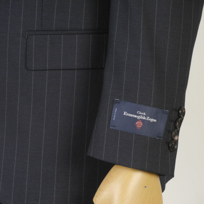 スーツ【ErmenegildoZegna】 ゼニア ビジネススーツ メンズ ノータック スリム 【AB体】 高品質ウール100％ 本水牛釦使用 濃紺・ストライプ 48000 bi tRS6054