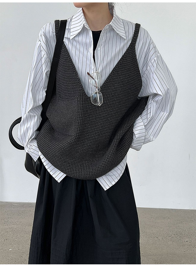 【最大P10】ベスト レディース ニットキャミ ニットベスト キャミソール ざっくり編み Vネック 肌触り良い 伸縮性 快適 おしゃれ リラックス ゆったり ふんわり オーバーサイズ 着回し カジュアル 重ね着 レイヤード オールシーズン 体型カバー