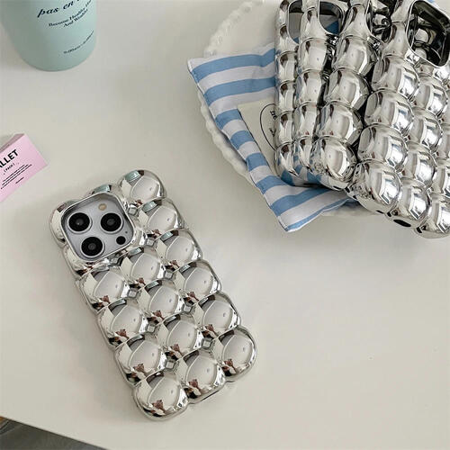 Rakuten - iPhone ケース 韓国 メタリック シルバー 立体 3D おしゃれ 北欧 レトロ 11 12 13 15 pro max 大人 耐衝撃 カバー