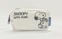 SNOOPY with Music スヌーピー マウスピースポーチ 限定品《ホワイト》 (ホルン用) スヌーピー マウスピース 人気のスヌーピーマウスピースポーチ。かわしいだけでなく、しっかりした作りです。ホワイトの帆布生地にブラックの刺繍です。外装は8号帆布（はんぷ）、内部はボア製でマウスピースをしっかりガードします。1本入としても2本入としても使用可。 日本製。限定商品ですので数には限りがございます。 5