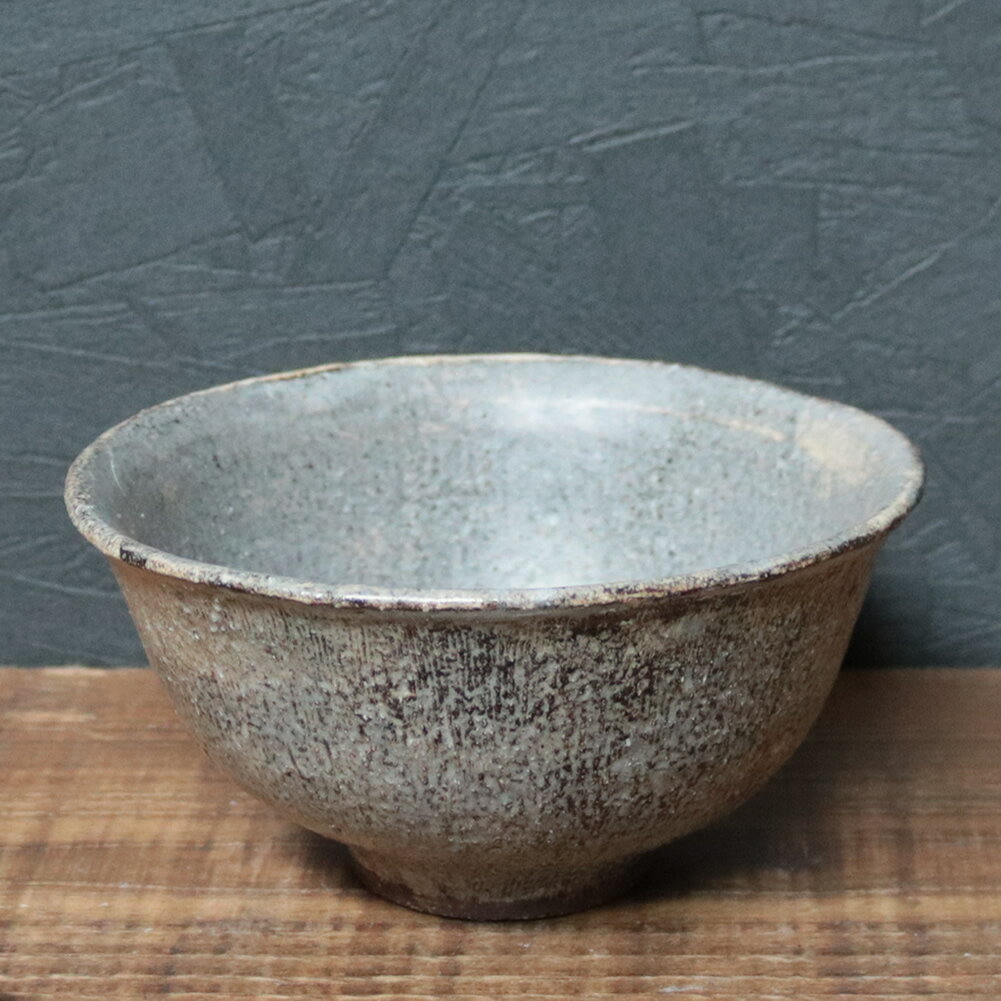 信楽焼 飯碗 お茶碗 おしゃれ 食器 飯茶碗 和食器 中鉢 陶器 ボウル 和風 結婚祝い 茶碗 飯椀 食器 朝もや飯碗w512-01