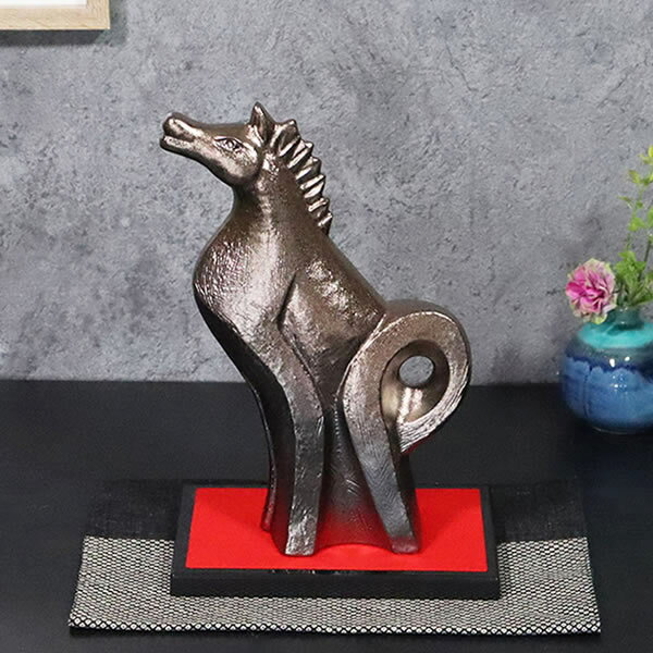 干支置物 信楽焼馬 干支 干支おきもの 信楽 午 しがらきやき干支 陶器干支 陶器うま 来年 えと 干支陶器 午 来年えと 令和八年 馬 ウマ et-811