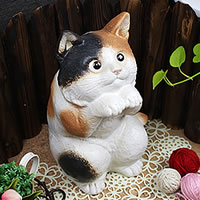 幸福猫(三毛)(大)ねこ置物信楽焼 陶器の可愛いネコ置物 インテリア しがらきやき ねこ やきもの 猫置物 猫 縁起物 ギフト ok-0051 幸福猫(三毛)(大)ねこ置物信楽焼 陶器の可愛いネコ置物 インテリア しがらきやき ねこ やきもの 猫置物 猫 縁起物 ギフト ok-0051