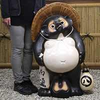 信楽焼 30号福狸 信楽焼たぬき縁起物タヌキ 陶器タヌキ たぬき置物 やきもの しがらきやき 焼き物 狸 タヌキ 信楽 たぬき ta-0248 [2]