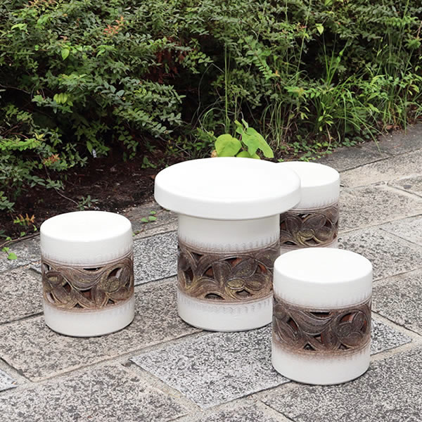 【ブラックフライデー限定15%OFFクーポン配布中】送料無料 15号 信楽焼ガーデンテーブル 陶器テーブル 焼き物 お庭、ベランダ用庭園セット ガーデンテーブル...