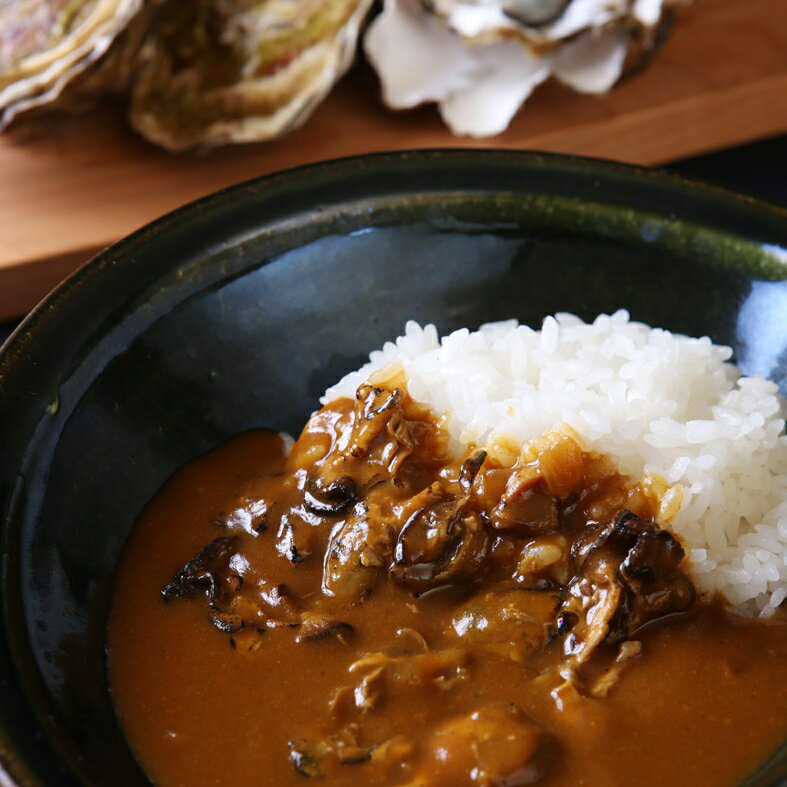 宮城三陸炙り牡蠣カレー レトルトカレー 業務用　好評にお答えして超！超！お得な業務用パック 180g×24食入り炙り牡蠣使用　牡蠣の風味が生きてます。