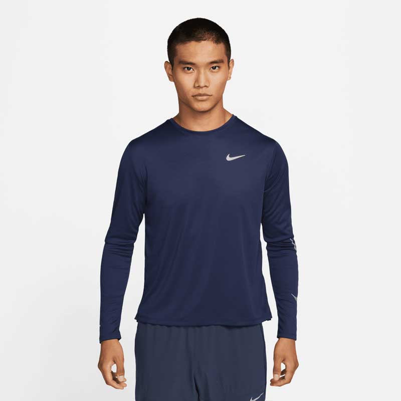 NIKE iCL }C[  fBrW tbV OX[u  gbv