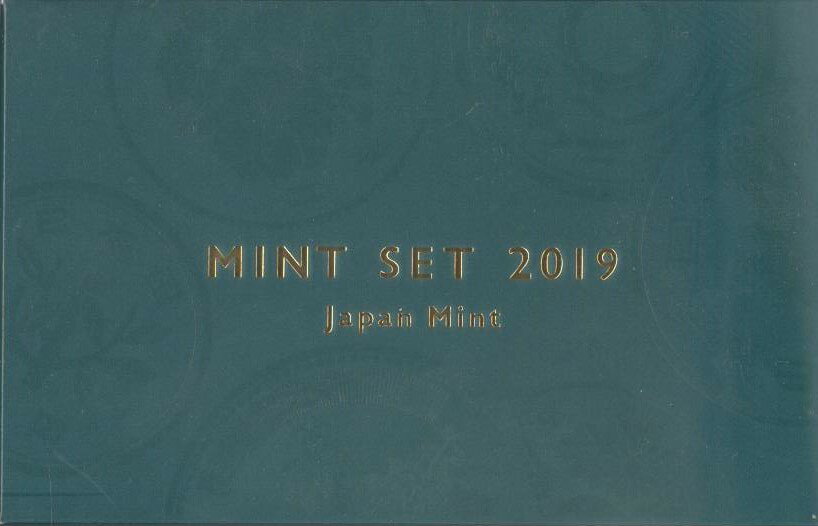 ミントセットは、中のコインが完全に密封されているわけではないため、経年による劣化が生じます。 また、外装も紙であるため、シミ、変色等の劣化が見られる場合があります。 劣化の度合いが甚だしいものはあらかじめ排除しておりますが「完全に生産当時のまま」というものはほぼ無い事をあらかじめご了承の上、お買い求めください。 その他のミントセットはこちら