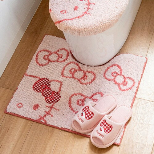オカ サンリオキャラクターズ シュシュ トイレマット ハローキティ 約55×60cm すべり止め ピンク●お気に入りに囲まれる、しあわせトイレ空間●ふわふわ×キュートで、毎日ときめく