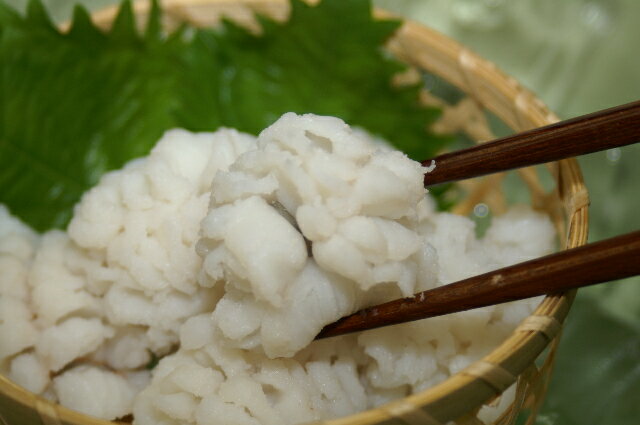 まさに今が旬！！豊後水道大分県産天然活き鱧（ハモ）の湯引き二人前 毎日限定生産造りたてを即発送致します紀州　岡畑農園さんの「梅びしお」付き！