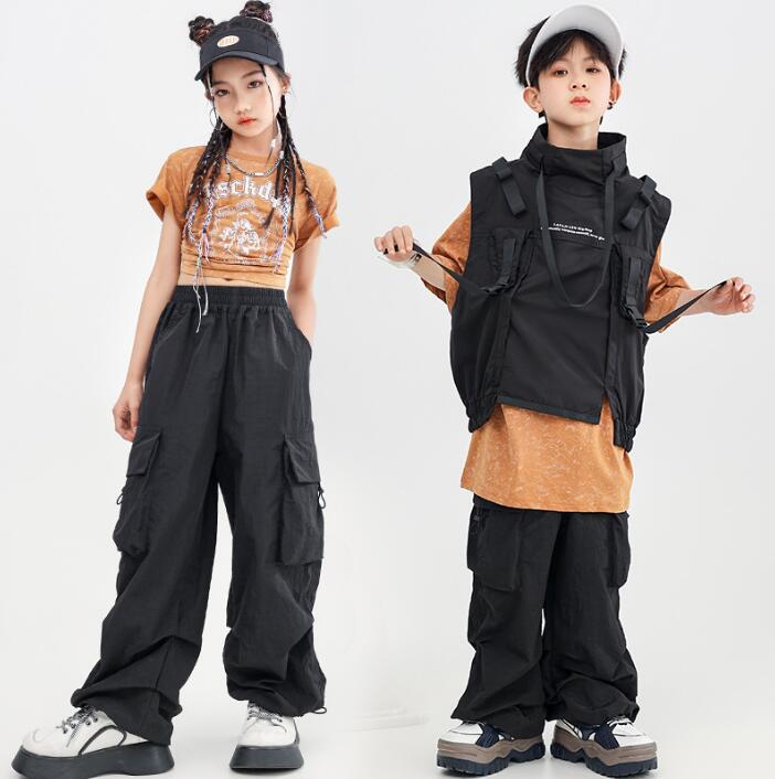 子供ヒップホップジャズダンス衣装　黒カーゴパンツ　半袖tシャツ　マルチベスト　女の子/男の子ステージ演出服キッズダンスウェア　キッズhiohopjazzダンス衣装　社交ダンス衣装　HIPHOP　イベント　コスチューム