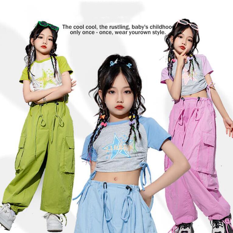 商品名 子供ダンス衣装 色 写真色 内容 2点セット：tシャツ+パンツ サイズ モデル：身長135　体重26kg　試着サイズ140 普通の体型は下記の身長範囲で選んで大丈夫です、大柄の体型はワンサイズアップでお願い致します 110　身長10...