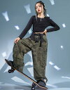 女の子ダンス衣装 春秋ヒップホップジャズダンスウェア 臍出しtシャツ カットソー 迷彩柄パンツ 女の子hiphopjazzダンス服 春秋キッズダンス衣装 舞台演出服 イベント コスチューム ステージ演出服 社交ダンス衣装