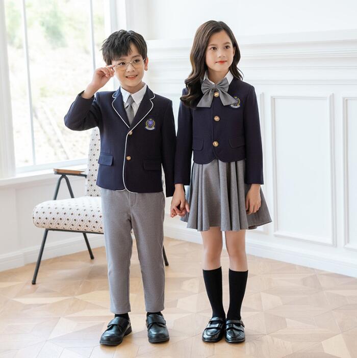 子供スーツセット フォーマルジュニア中小生制服 イギリス風 春秋 男の子スーツジャケットパンツセット 女の子ワンピースコートセット シャツ棉100% 幼稚園制服...