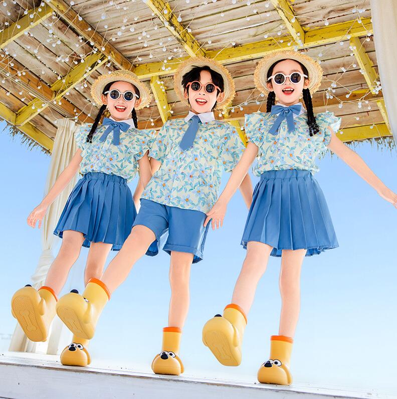 入園式 キッズスーツ 子供服 女の子男の子上下セット プリーツスカート 花柄シャツ　ブラウン　旅行 普段着 カジュアルスーツ 幼稚園制服 キッズダンス衣装 セットアップ 子供 フォーマル スーツ 卒園 卒業式 発表会 演出服 イベント ダンス服 小学生 七五三