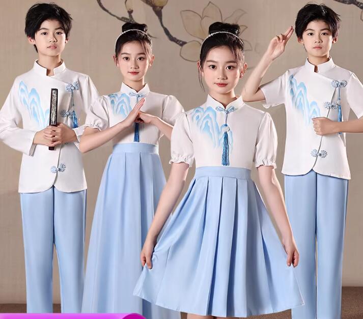 商品名 子供ダンス衣装 キッズ演出服 合唱 ステージ衣装 大人用 色 写真色 内容 女の子：ワンピース+カチューシャ+リボン 男の子：シャツ+パンツ+リボン サイズ 採寸サイズなので若干の誤差がある場合がございます。 素材 ポリエステル 連絡について ＊土日祝日に電話対応不可、メールでの返信は48時間以内させていただきます。弊社と連絡取れないことはございません、最後まできちんと対応いたします、どうぞご安心ください。 ＊誠に勝手ながら、ご理解頂きますようお願い申し上げます。 注意事項 ＊ページの閲覧環境によって、掲載写真と実際の商品の色合いが異なる場合があります。 ＊モデルに小物を使う場合がございますが、商品に含まれませんのでご了承下さい。 ＊生産過剰や在庫管理条件より細かなキズやヨゴレなどがございます。完璧品をお求めの方と細かい部分を気になさる方は、ご購入をご遠慮ください。 ＊在庫は複数店舗共有しております、在庫更新は遅れるより在庫切れの場合がございます、その場合、できるだけ早めに報告させていただきますが、どうか容赦ください。 ＊商品の仕様は、製造元の都合により予告なく変更する場合があります。 ＊お届けした商品に不備がございましたら、お届け後5日以内にご連絡ください。確認後速やかに対応させていただきます。なお期日を過ぎた場合はお受け致しかねますので予めご了承ください。 ＊他に不明点がございましたら、ご連絡くださませ。商品名 子供ダンス衣装 キッズ演出服 合唱 ステージ衣装 大人用 色 写真色 内容 女の子：ワンピース+カチューシャ+リボン 男の子：シャツ+パンツ+リボン サイズ 採寸サイズなので若干の誤差がある場合がございます。 素材 ポリエステル 連絡について ＊土日祝日に電話対応不可、メールでの返信は48時間以内させていただきます。弊社と連絡取れないことはございません、最後まできちんと対応いたします、どうぞご安心ください。 ＊誠に勝手ながら、ご理解頂きますようお願い申し上げます。 注意事項 ＊ページの閲覧環境によって、掲載写真と実際の商品の色合いが異なる場合があります。 ＊モデルに小物を使う場合がございますが、商品に含まれませんのでご了承下さい。 ＊生産過剰や在庫管理条件より細かなキズやヨゴレなどがございます。完璧品をお求めの方と細かい部分を気になさる方は、ご購入をご遠慮ください。 ＊在庫は複数店舗共有しております、在庫更新は遅れるより在庫切れの場合がございます、その場合、できるだけ早めに報告させていただきますが、どうか容赦ください。 ＊商品の仕様は、製造元の都合により予告なく変更する場合があります。 ＊お届けした商品に不備がございましたら、お届け後5日以内にご連絡ください。確認後速やかに対応させていただきます。なお期日を過ぎた場合はお受け致しかねますので予めご了承ください。 ＊他に不明点がございましたら、ご連絡くださませ。