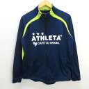 【 ブランド 】 アスレタ/ATHLETA 【 カラー 】 ネイビー 【 サイズ 】 表記 [ M ]（メンズ) 実寸 [ 着丈69cm 身幅57cm 裄丈84cm 袖丈57cm(脇下から) ] 【 素材 】 　ポリエステル　100%　 【 商品詳細 】 USED商品になります。 毛羽立・シワ・薄汚れ・などございます。 その他、大きなダメージはございません。 アスレタのジャケットです プリントデザイン、ポケ2つ、 【 Aランクのお品になります 】 S:新品、未使用品 A:多少の使用感はあるが汚れやダメージは気にならない程度 B:多少の汚れやシミ、毛羽立ちはあるがダメージは気にならない程度 C:使用感があり、多少の汚れやダメージがある D:使用感があり、汚れやダメージが目立つ E:汚れやダメージが目立つジャンク品