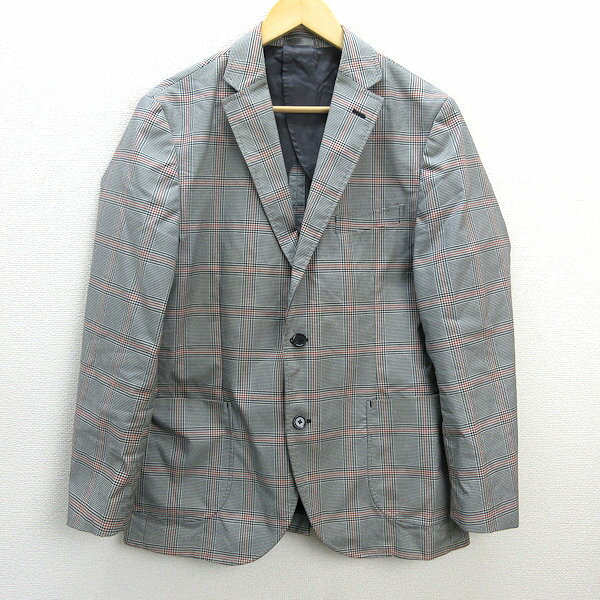 【 ブランド 】 ビームス/B:MING by BEAMS 【カラー】 グレー 【 サイズ 】 表記 [ 50 ](メンズ) 実寸 [ 着丈72cm 肩幅46cm 身幅58cm 袖丈61cm ] 【 素材 】 表・裏：ポリエステル100% 【 商品詳細 】 USEDになります。 シワ・薄汚れ・襟や袖口の汚れなどございます。 ビームスのテーラードジャケットです。 2つ釦・ポケット×3・背抜き仕立て・センターベント。 【 Cランクのお品になります 】 S:新品、未使用品 A:多少の使用感はあるが汚れやダメージは気にならない程度 B:多少の汚れやシミ、毛羽立ちはあるがダメージは気にならない程度 C:使用感があり、多少の汚れやダメージがある D:使用感があり、汚れやダメージが立つ E:汚れやダメージが立つジャンク品