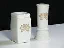 国産 白 金蓮 ■ 四角マッチ消 線香差 ■仏具■陶器 2点セット モダン・ミニ仏檀に■ お盆 お彼岸 お墓参り 供養 神棚 神具 仏具 盆提灯 やまこう 山幸