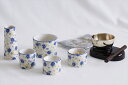 仏具 仏具セット おりん3点+陶器5点(花柄 白x青 ホワイトブルー)+香炉灰 セット 国産 日本製 ミニ 仏壇セット モダン仏具 モダン仏壇 お盆 お彼岸 お...