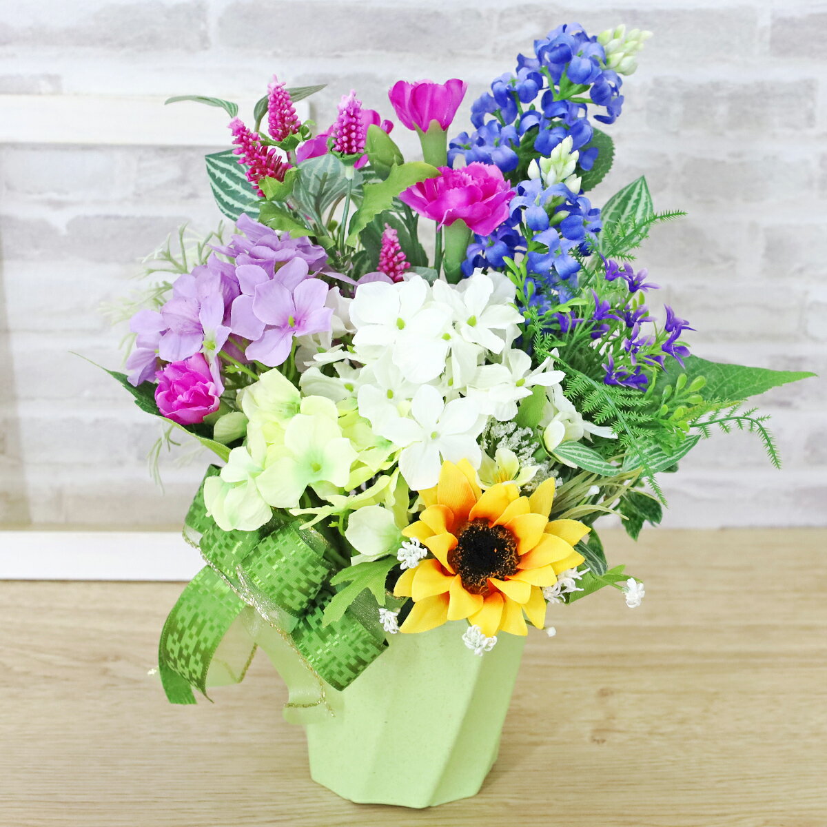 造花 あじさいとミニライラックのアレンジ 夏のアレンジ アジサイ 紫陽花 CT触媒 光触媒 シルクフラワー フラワーアレンジ インテリア フラワーアレンジメント arg