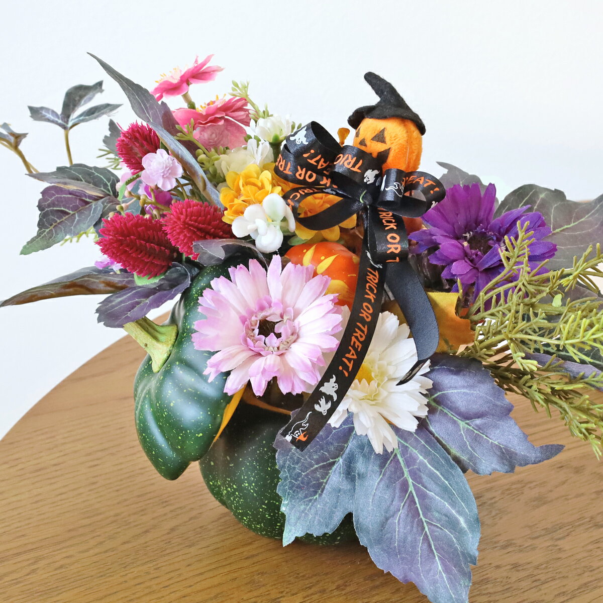 造花 みどりのかぼちゃとガーベラのハロウィンアレンジ ハロウィン 飾り カボチャ パンプキン シルクフラワー 秋のアレンジ CT触媒 光触媒 フラワーアレンジ インテリア フラワーアレンジメント arg