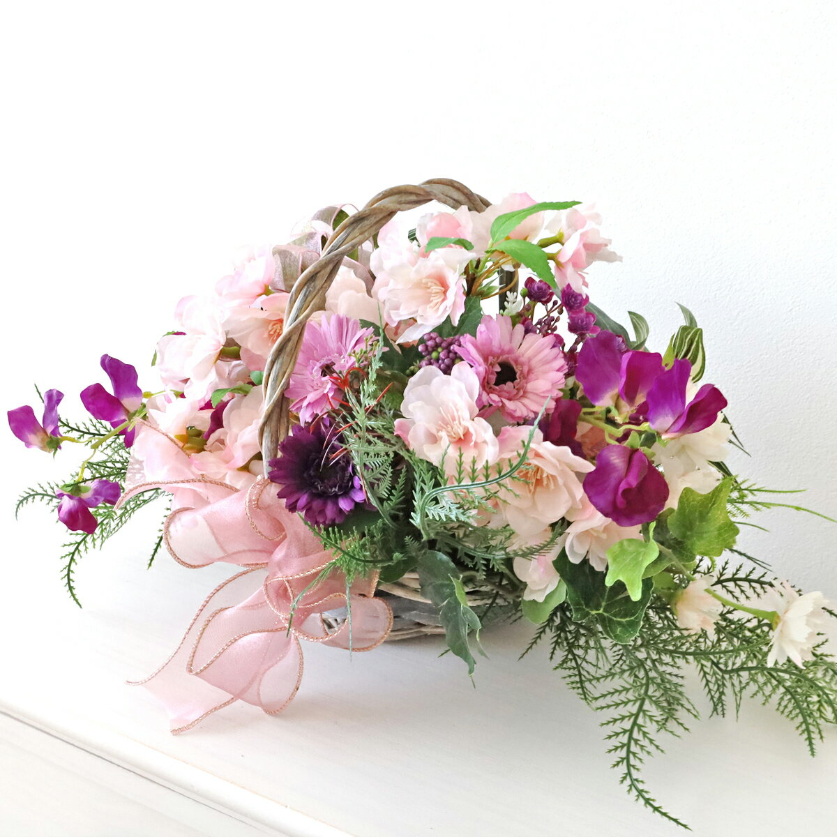 桜 造花 山桜とミニデージーの春のバスケットアレンジ シルクフラワー さくら サクラ CT触媒 光触媒 フラワーアレンジメント インテリア arg