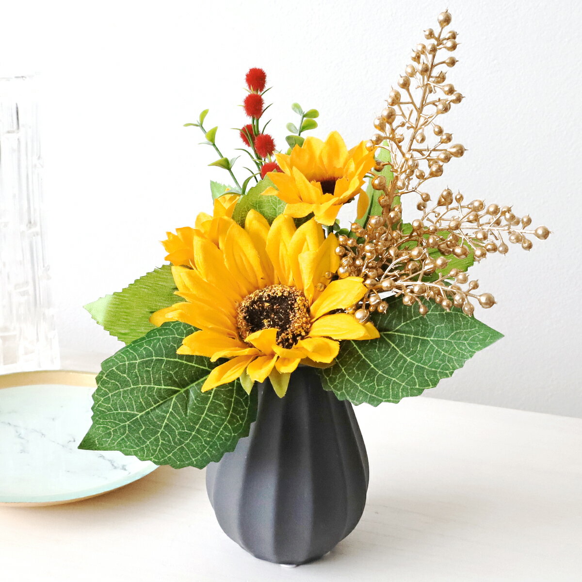 造花 ヒマワリとゴールドの実もの 花瓶付き 花束アレンジ ひまわり 向日葵 夏のアレンジ 父の日 CT触媒 光触媒 シルクフラワー フラワーアレンジ インテリア フラワーアレンジメント arg