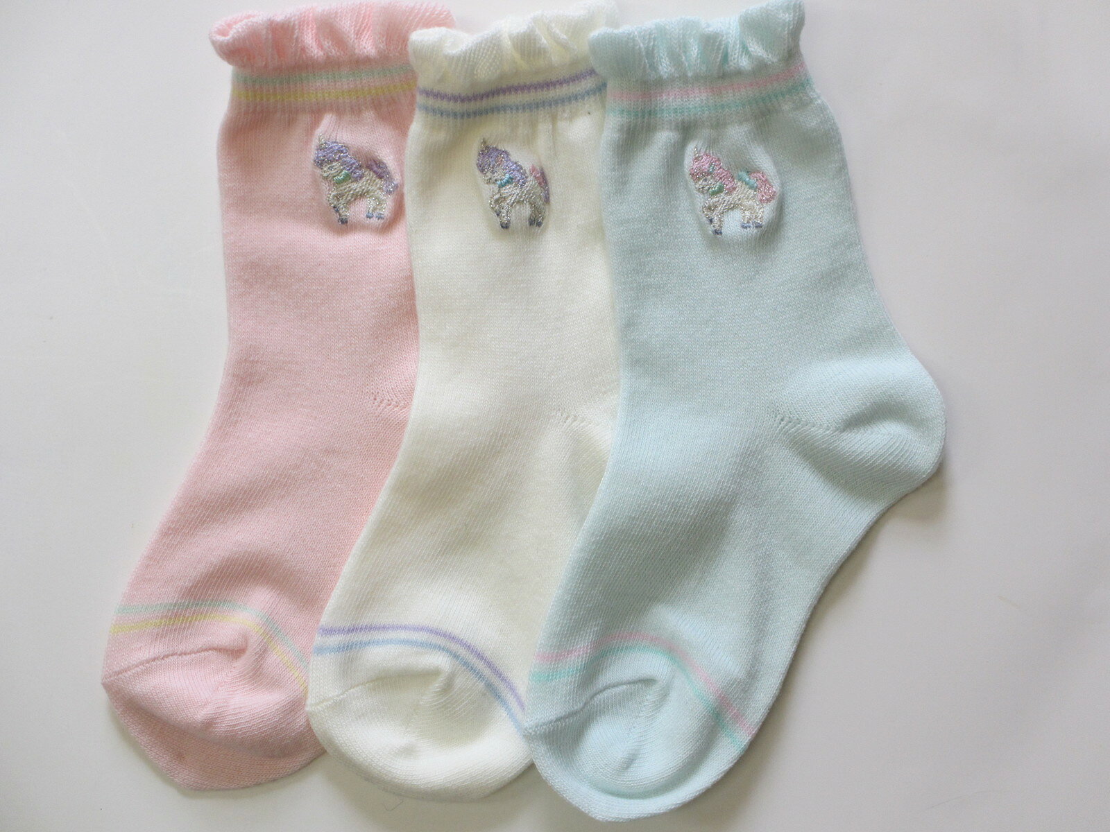 【ヤマモトソックス】　日本製　3足セット　送料無料　子供　靴下　キッズ　女の子　子供用靴下　馬刺繍柄クルーソックス13〜15cm yamamoto-socks-10000032 ヤマモトソックス サンプル画像2