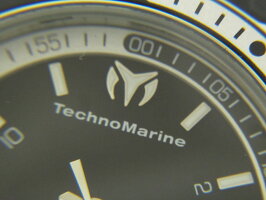 TechnoMarineテクノマリーンクルーズスポーツ3メンズウォッチ腕時計ブラックシリコン替えベルト110012超美品【中古】