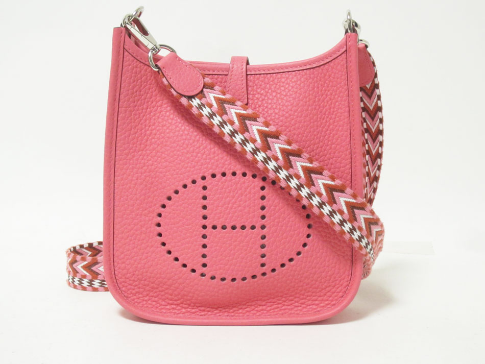 HERMES エルメス エブリンTPM ショルダーバッグ 斜め掛け ポーチ アマゾン ジグザグ トリヨンクレマンス ピンク Y刻印 超美品【中古】のサムネイル