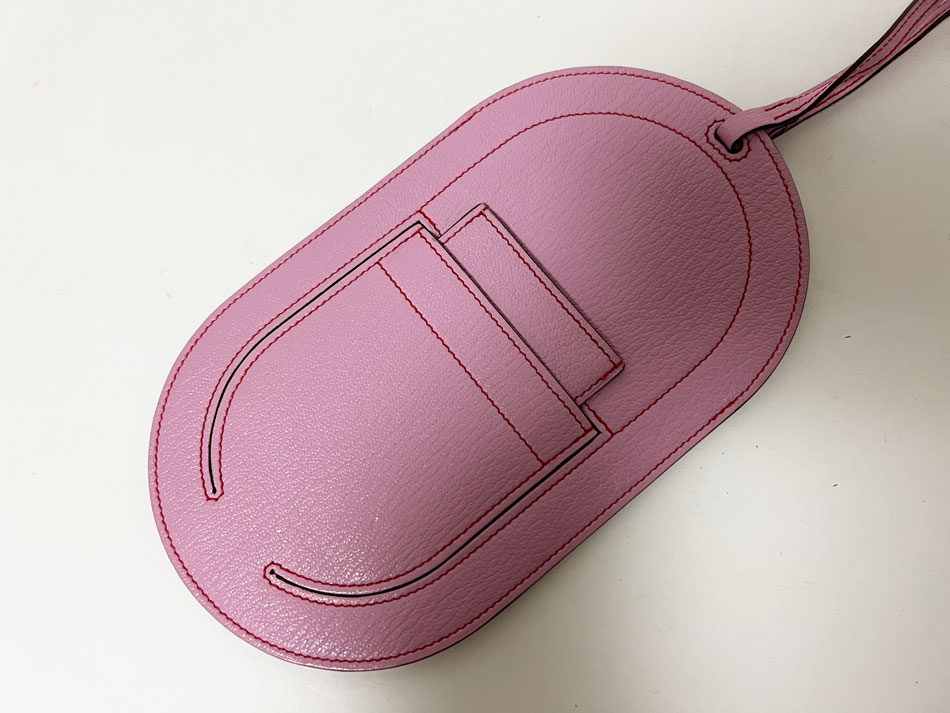HERMES エルメス インザループ トゥーゴーGM スマホケース 携帯ケース カードケース シェーブル ピンク D刻印 美品 【中古】のサムネイル
