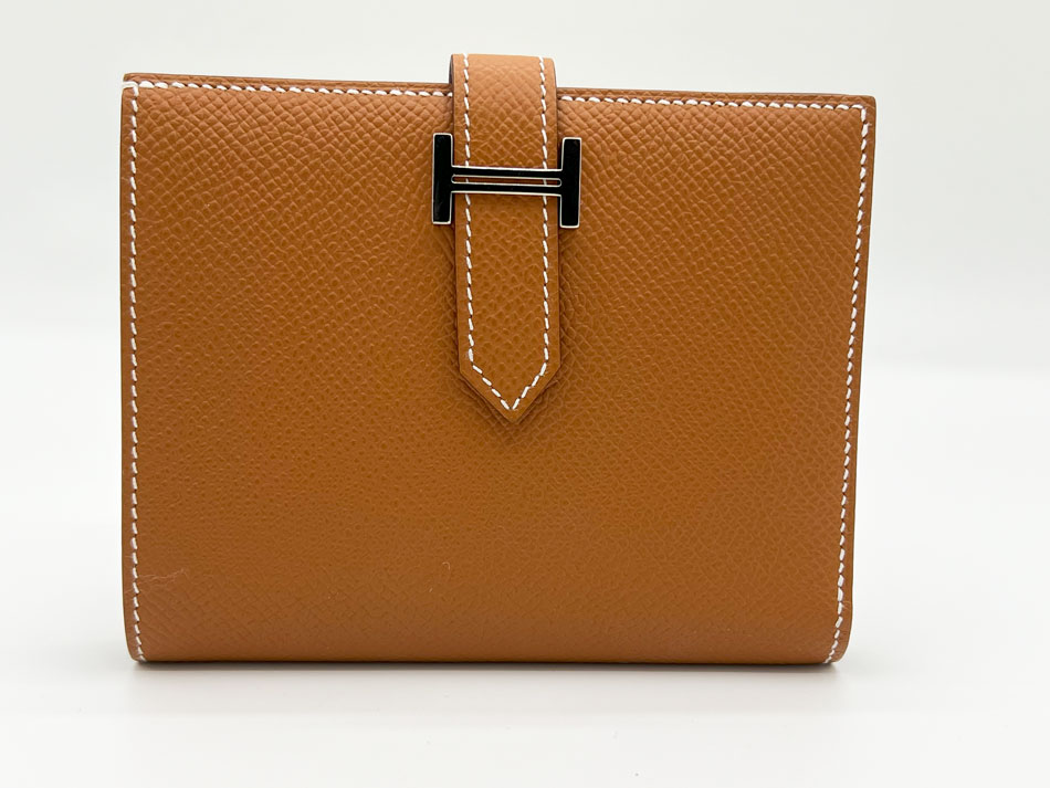 HERMES エルメス ベアン コンパクト ヴェルソ 2つ折り 財布 ヴォーエプソン ゴールド ブラウン シルバー金具 B刻印 超美品【中古】のサムネイル