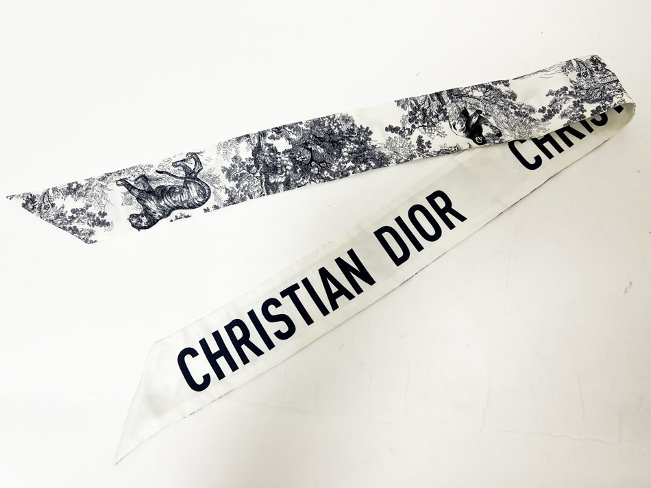 Christian Dior クリスチャン ディオール ツイリー スカーフ ホワイト シルク100％ トワル ドゥ ジュイ 美品 【中古】のサムネイル