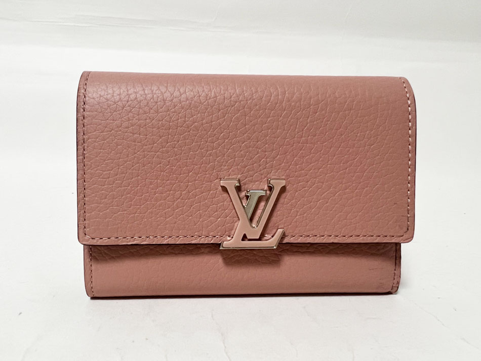 樂天商城 - LOUIS VUITTON ルイヴィトン トリヨンレザー ポルトフォイユ・カプシーヌ コンパクト 3つ折り 財布 マグノリア M62156 超美品【中古】