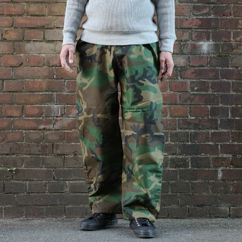 イタリア軍 ウォータープルーフ レインパンツ ウッドランド デッドストック PP331NN 防水 透湿 防風 レインウェア 雨具 ズボン 男性 メンズ 実物ミリタリー 軍物 軍モノ 軍パン イタリアンウッドランド 迷彩柄 カモフラージュ