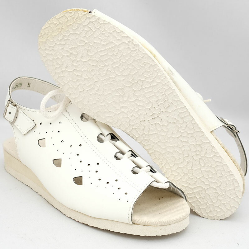 チェコ軍 PVC レースアップサンダル バックストラップ ホワイト デッドストック FE039NN シューズ 靴 白 カジュアル 実物ミリタリー 軍物 軍モノ