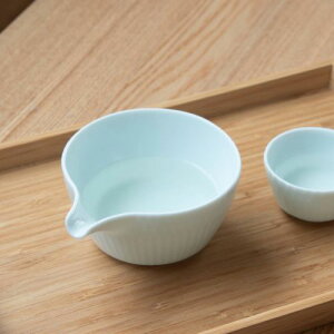小田陶器 さざなみ 9.5cm片口小鉢 青白 日本製 美濃焼 和食器 ボウル 鉢