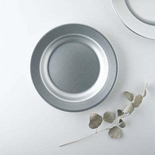佐藤金属興業 SALUS 21cm アルミプレート 日本製 洋食器 丸皿 丸プレート