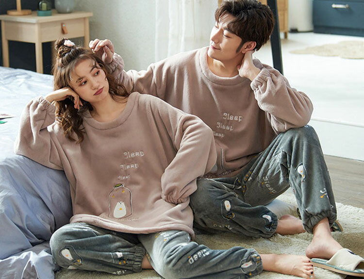 カップルパジャマ ルームウェア レディー ス メンズ おしゃれ ペアパジャマ 長袖 フランネル パジャマ 上下セットアップ 刺繍 ボア 厚手 裏起毛 もこもこ ナイトウェア 寝巻き 部屋着 寝間着 高品質 柔らかい 防寒 暖かい 春秋冬 お揃い 彼女 彼氏 夫婦 記念日 [ 単品売り]