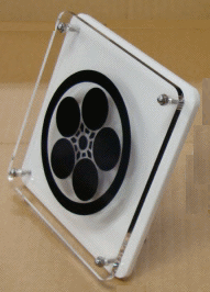 家紋盾　丸に梅鉢