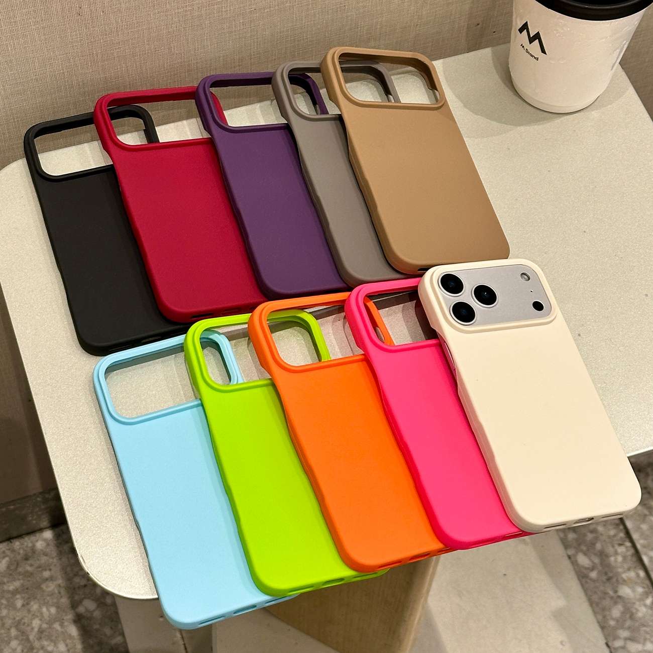 Rakuten - iPhoneケース iPhoneシリーズ 全機種対応 スマホケース カメラ保護 携帯電話 ケース iPhone17 16 韓国 おしゃれ 薄型 大人かわいい 大人可愛い レディース シンプル ファッション INS プレゼント ギフト 若者 落下防止